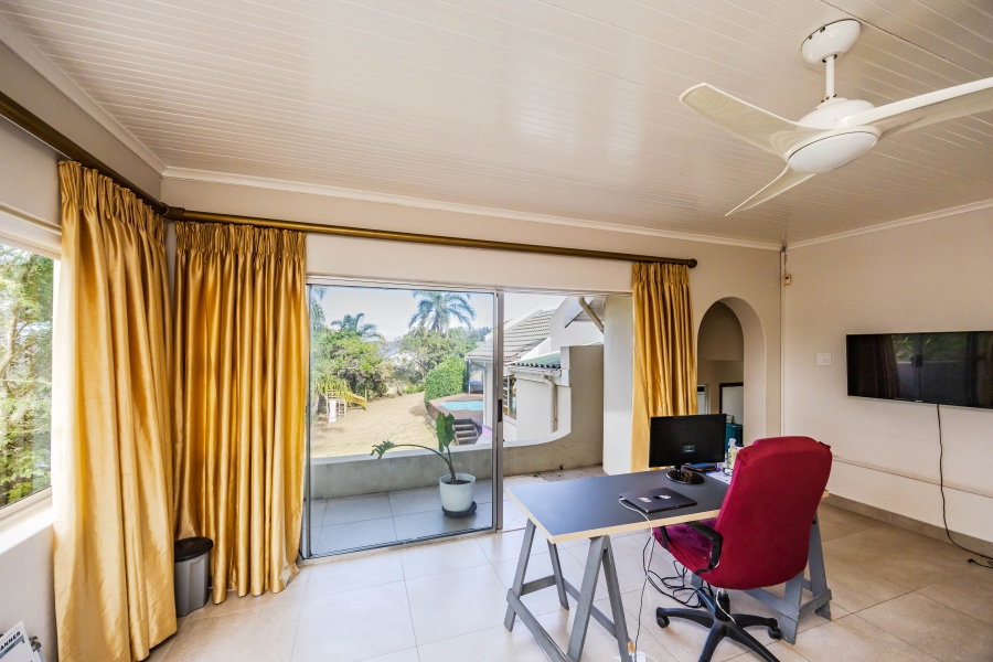 4 Bedroom Property for Sale in Beacon Bay Eastern Cape